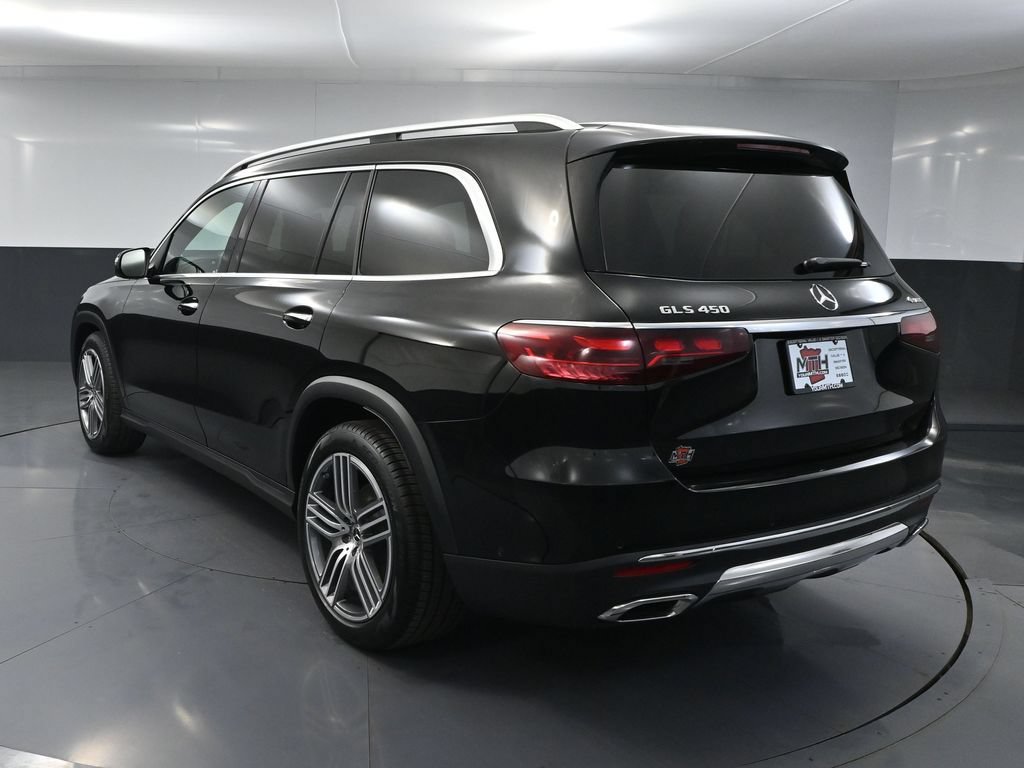 Used 2026 Mercedes-Benz GLS 450 4MATIC image 5