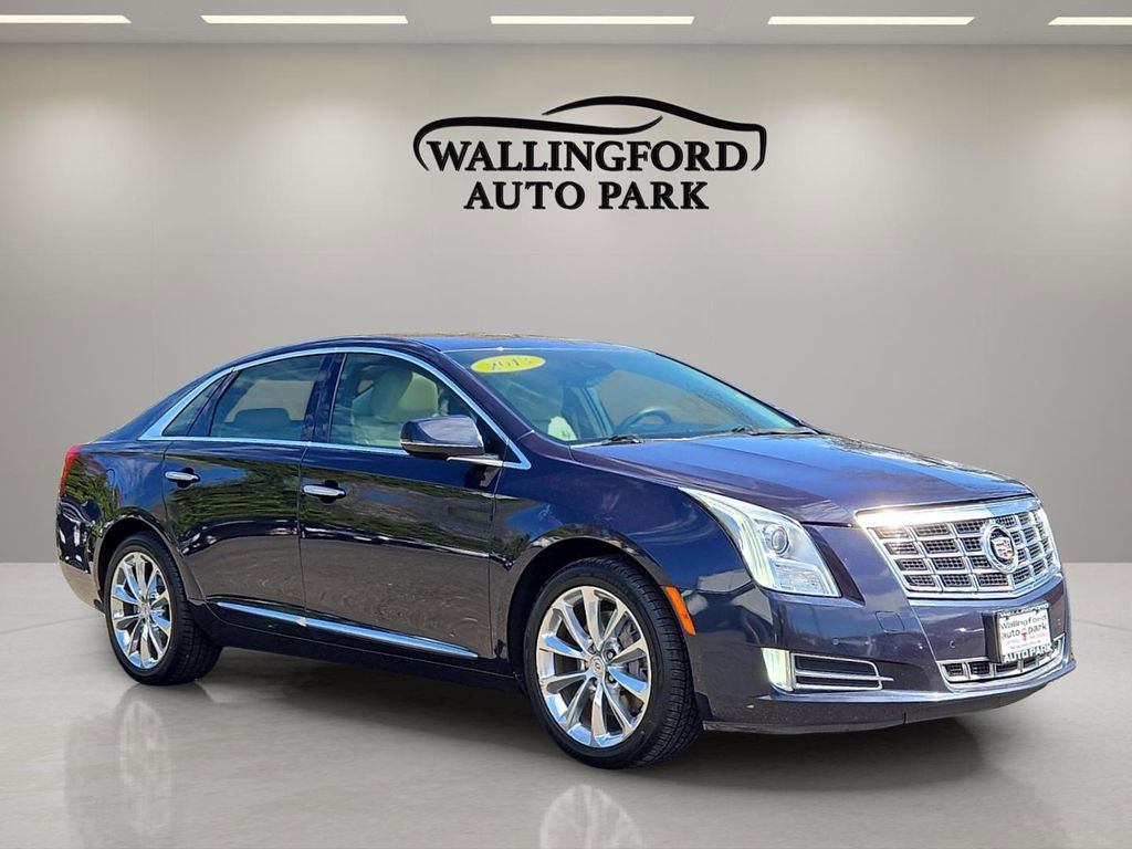 Used 2013 Cadillac XTS Luxury w/ Driver Awareness Package FWD image 3