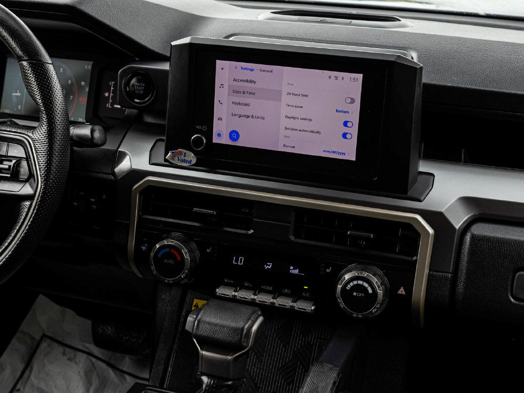 Used 2024 Toyota Tacoma SR5 AWD/4WD image 24
