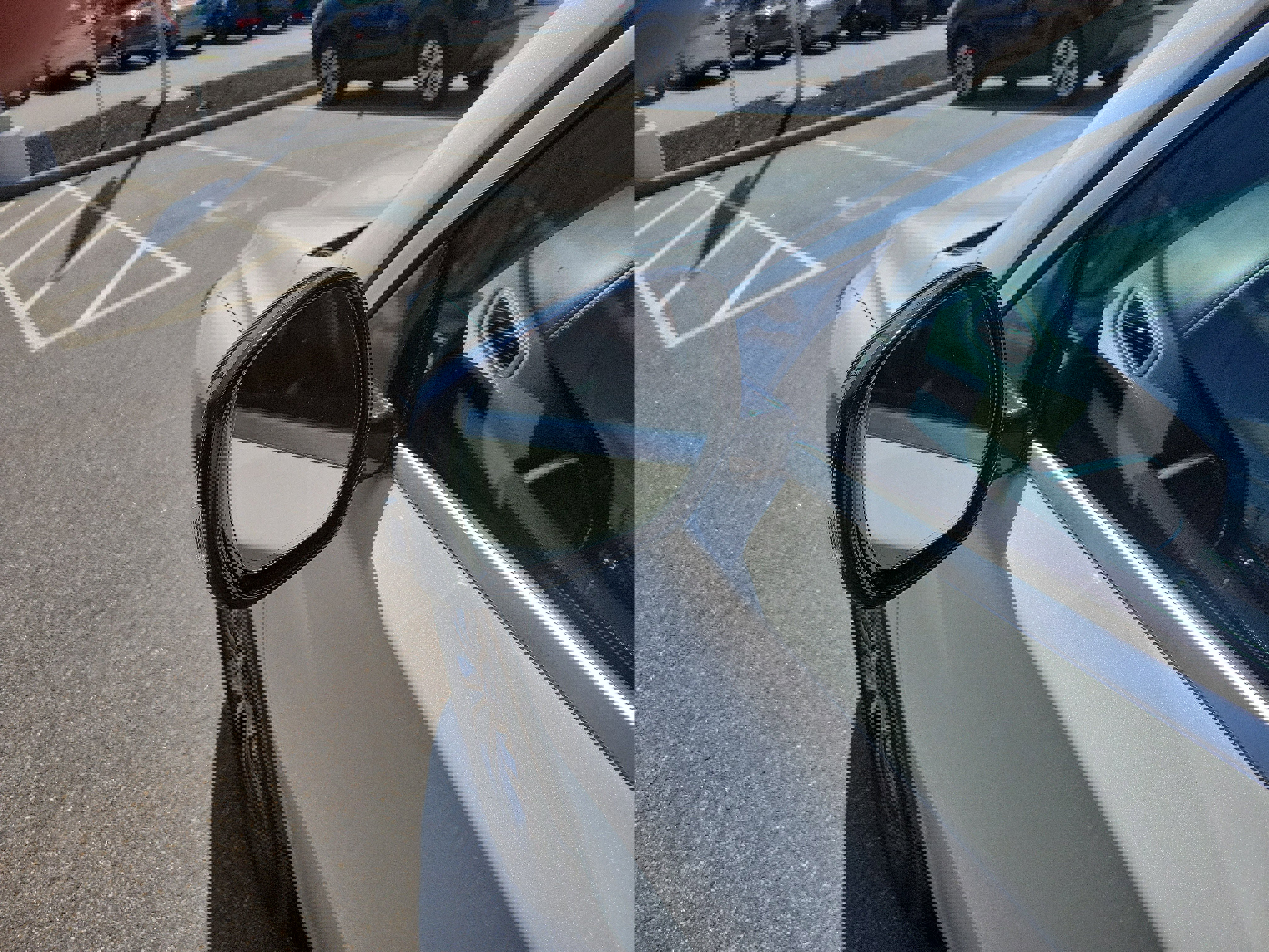 Used 2019 INFINITI QX30 Premium w/ Navigation Package image 13