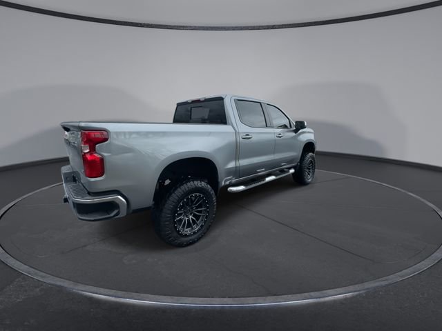 Used 2025 Chevrolet Silverado 1500 LT image 16