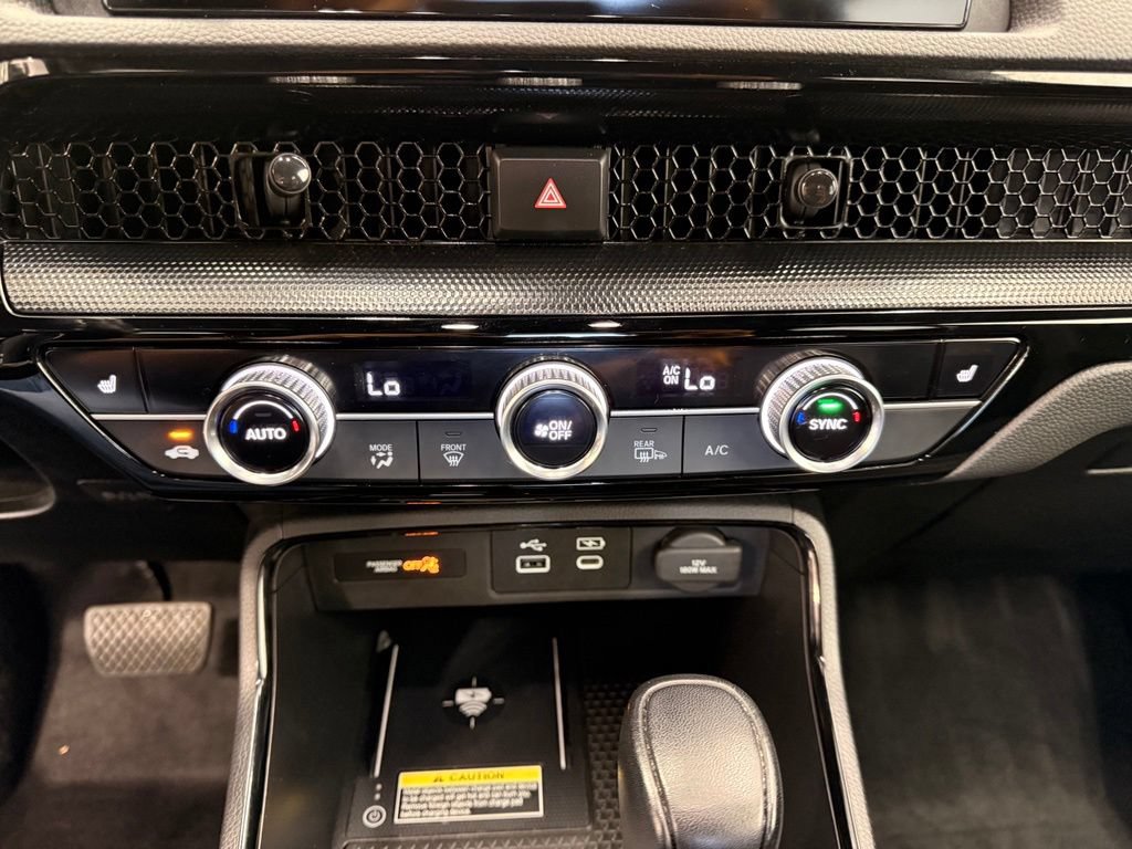 Used 2023 Honda CR-V Sport Touring image 18