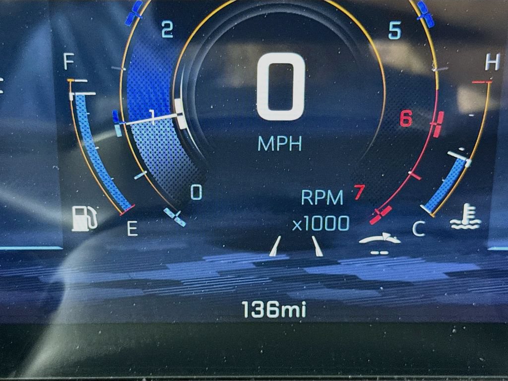 New 2027 Chevrolet Equinox LT w/ Safety and Technology Package FWD image 12