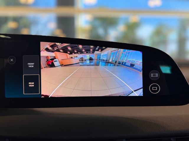 Used 2025 Lucid Air Touring AWD/4WD image 43