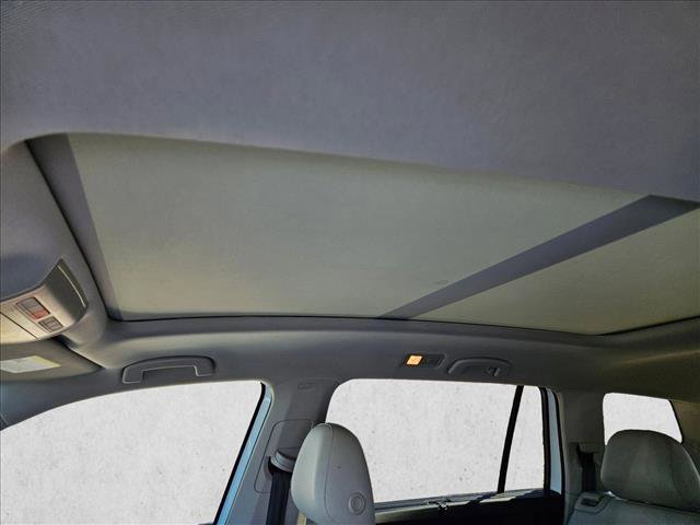 Used 2019 Volkswagen Atlas SE w/ Panoramic Sunroof Package image 15