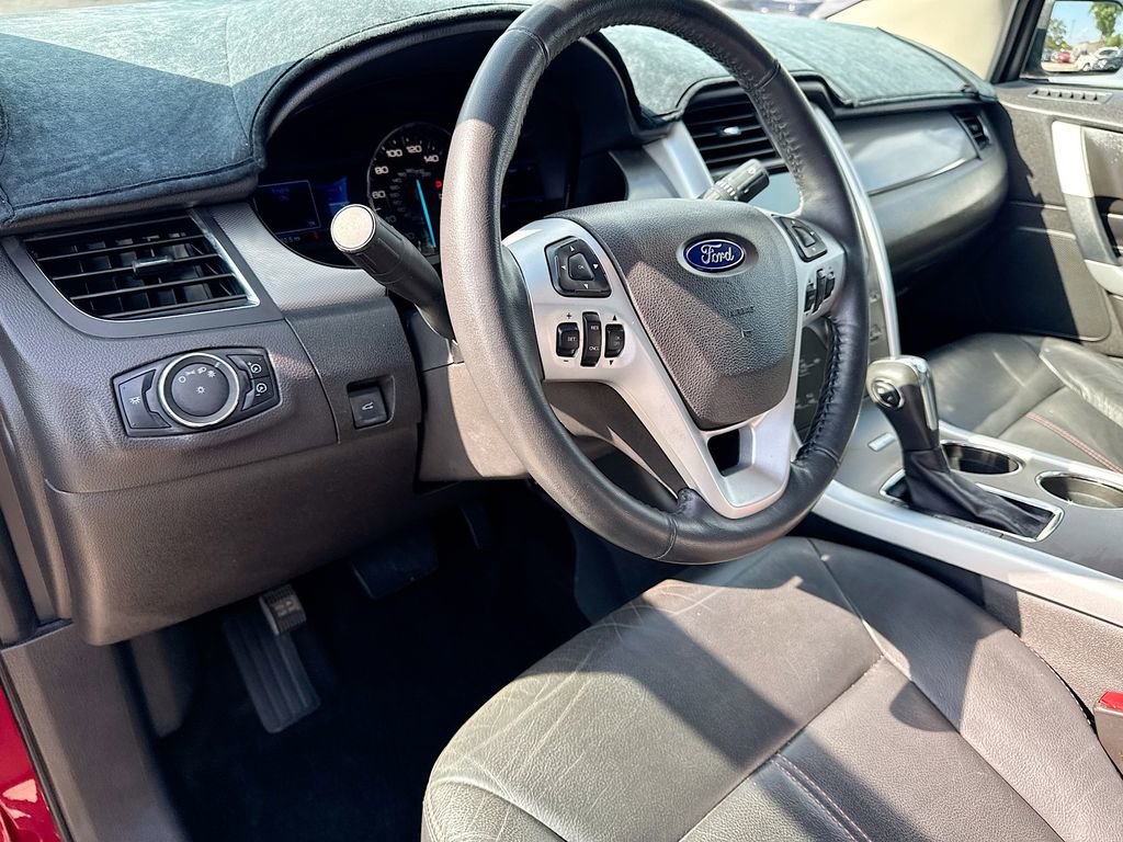 Used 2013 Ford Edge SEL FWD image 9