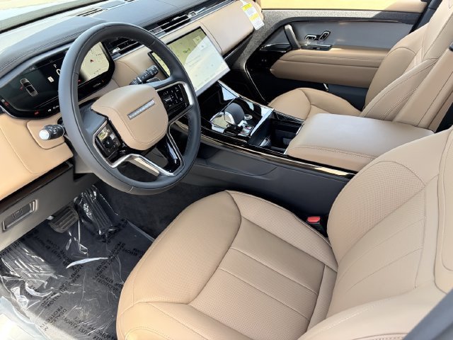 New 2027 Land Rover Range Rover Sport SE AWD/4WD image 5