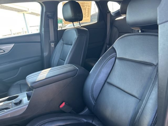 Used 2019 Chevrolet Blazer LT FWD image 40