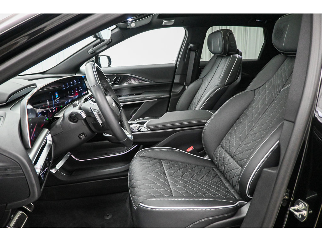 New 2026 Cadillac Lyriq V AWD/4WD image 22