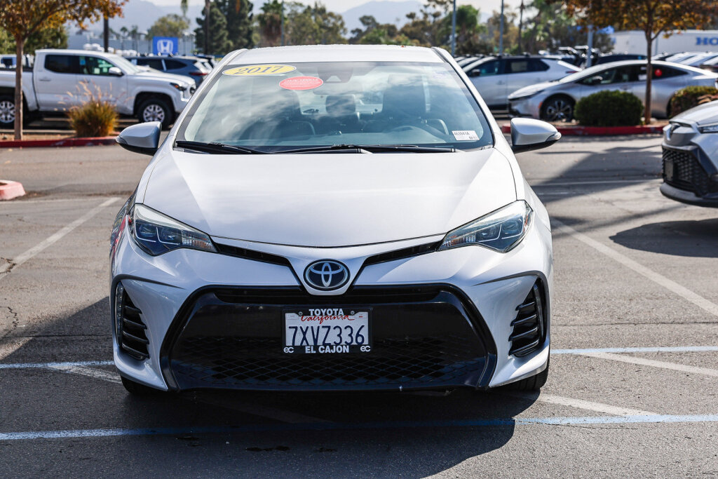Used 2017 Toyota Corolla SE w/ Protection Package FWD image 16