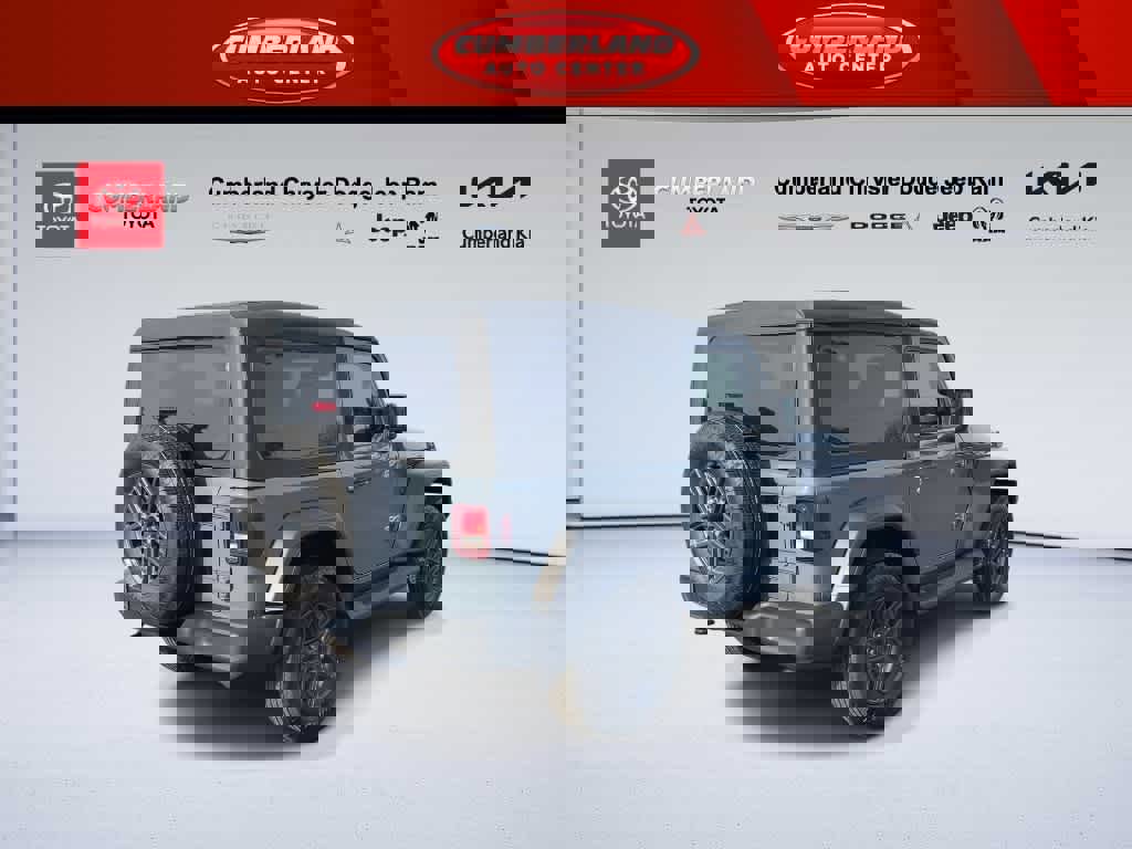 Used 2025 Jeep Wrangler Sport S image 8