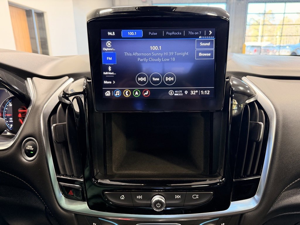 Used 2024 Chevrolet Traverse Premier image 49