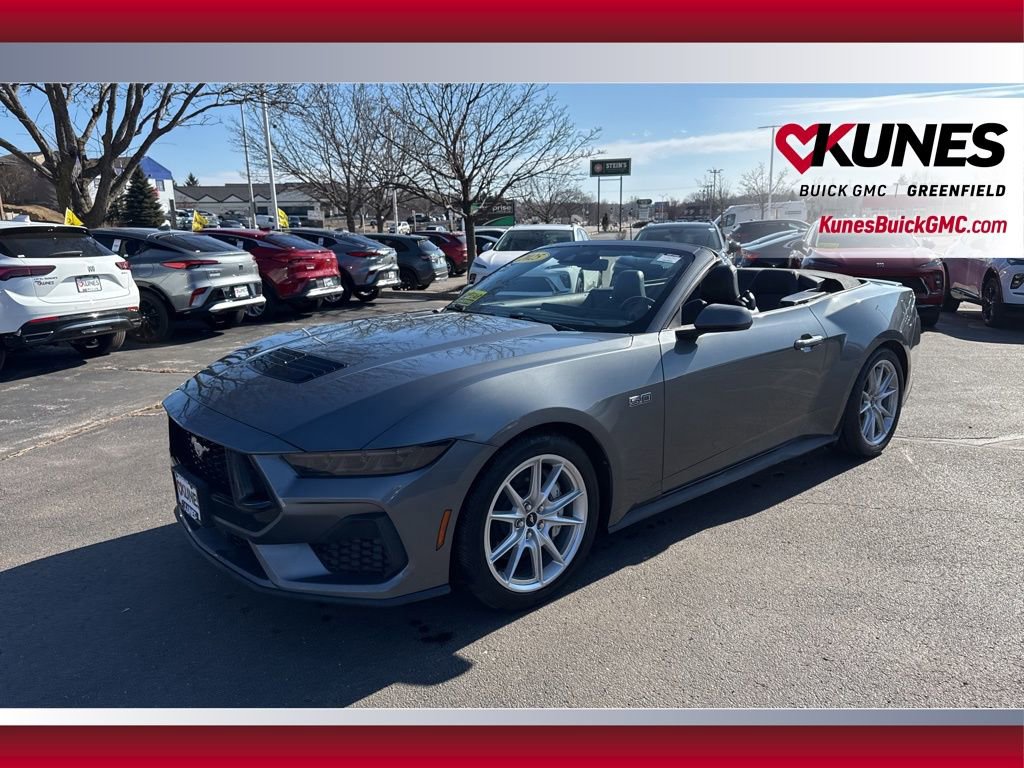 Used 2025 Ford Mustang GT Premium image 19
