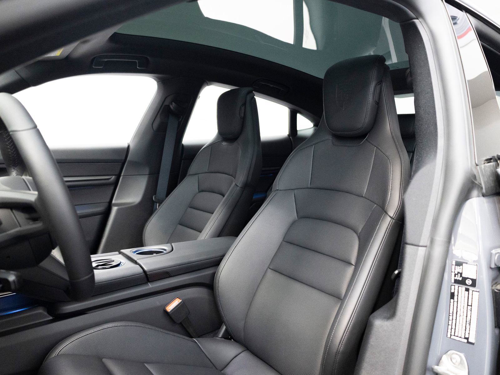 New 2026 Porsche Taycan image 5