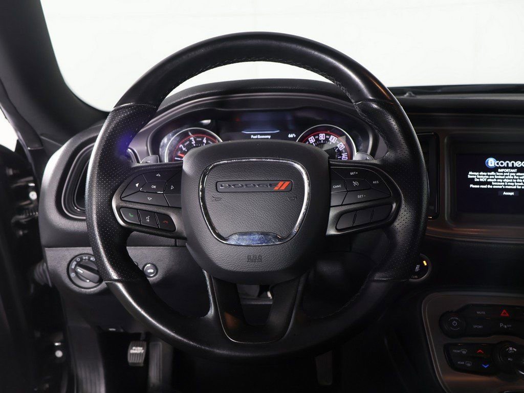 Used 2023 Dodge Challenger R/T image 30