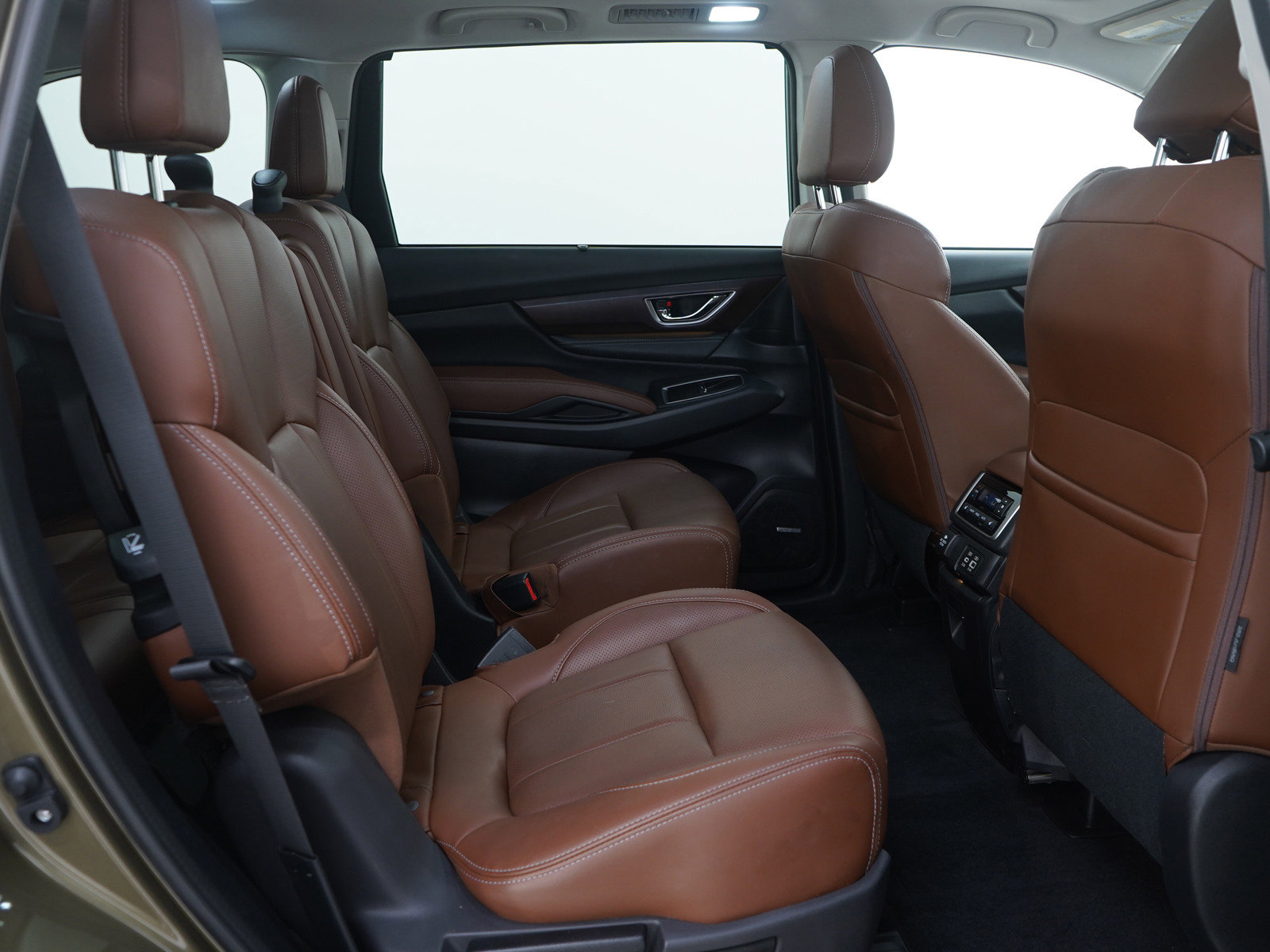 Used 2023 Subaru Ascent Touring image 14