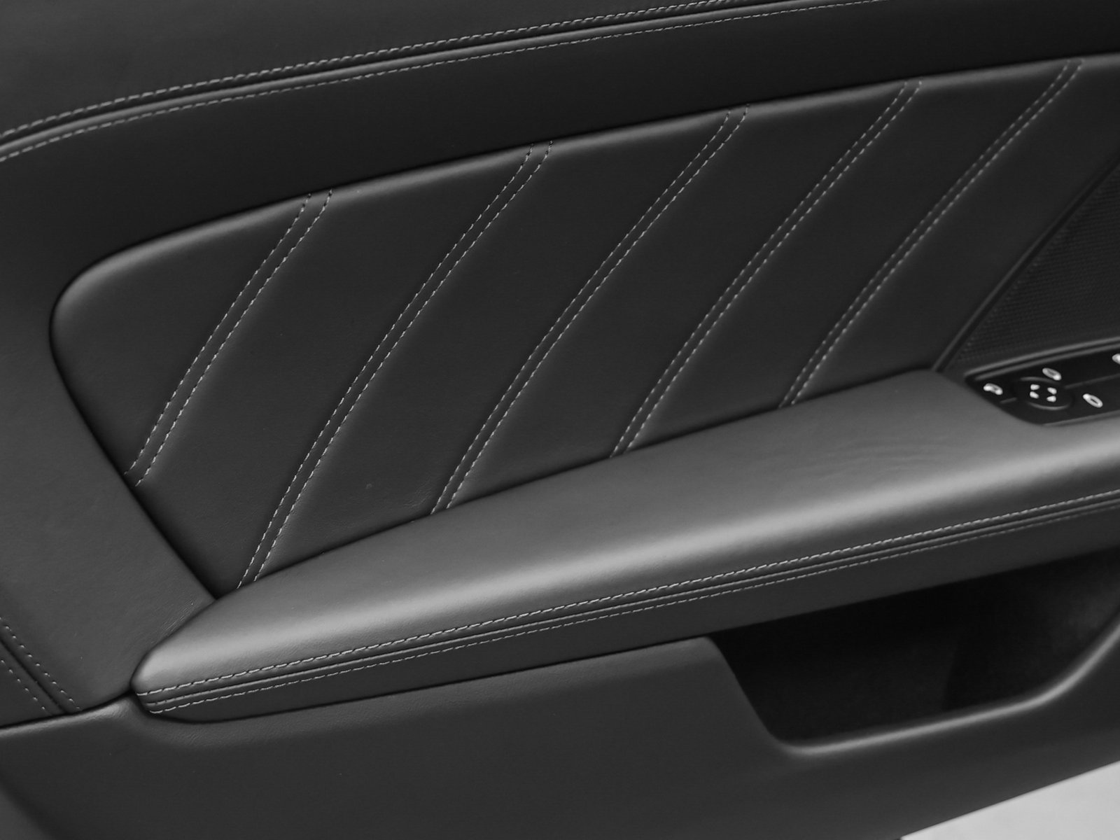 Used 2024 Porsche 911 Turbo S image 68