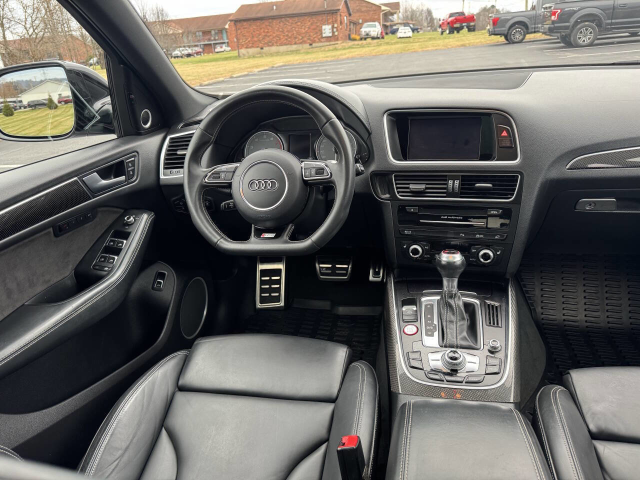 Used 2017 Audi SQ5 Premium Plus w/ Technology Package image 20