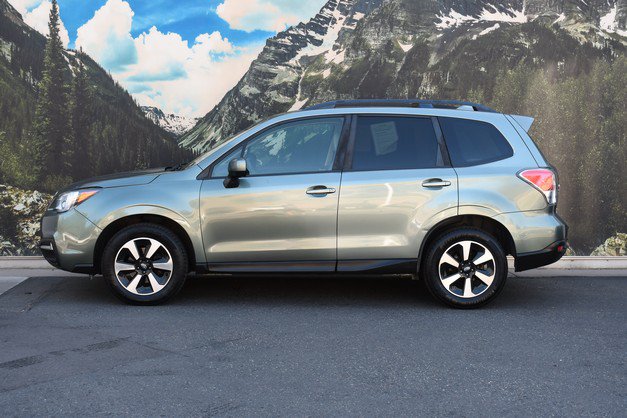 Used 2017 Subaru Forester 2.5i Premium AWD/4WD image 9