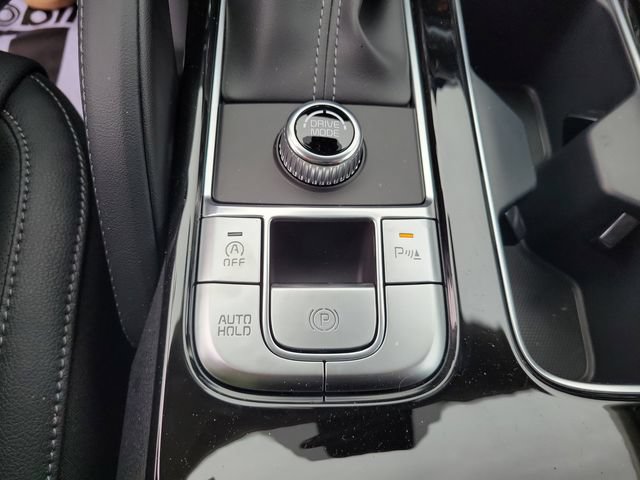 Certified 2025 Kia Telluride EX w/ EX Captain's Chair Package FWD image 18