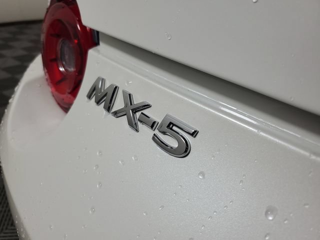 New 2026 MAZDA MX-5 Miata Grand Touring RWD image 9