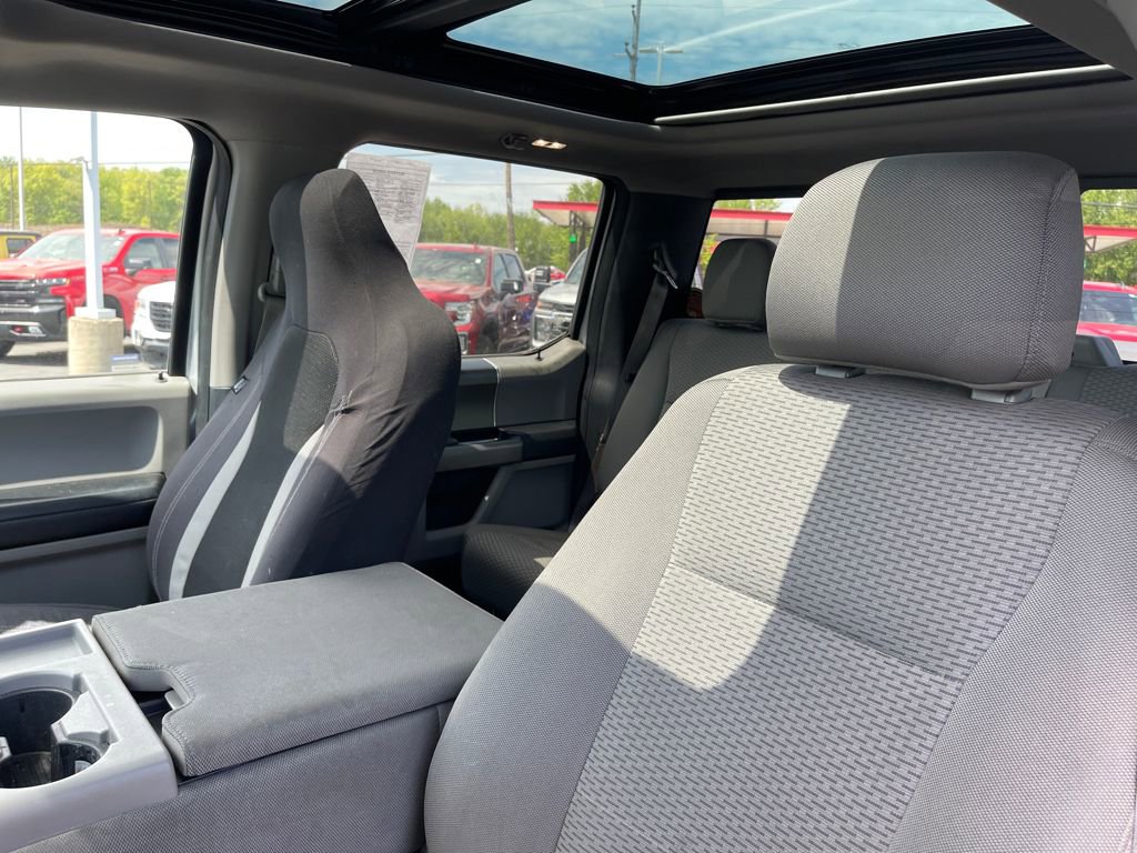 Used 2016 Ford F150 XLT w/ Equipment Group 302A Luxury AWD/4WD image 12