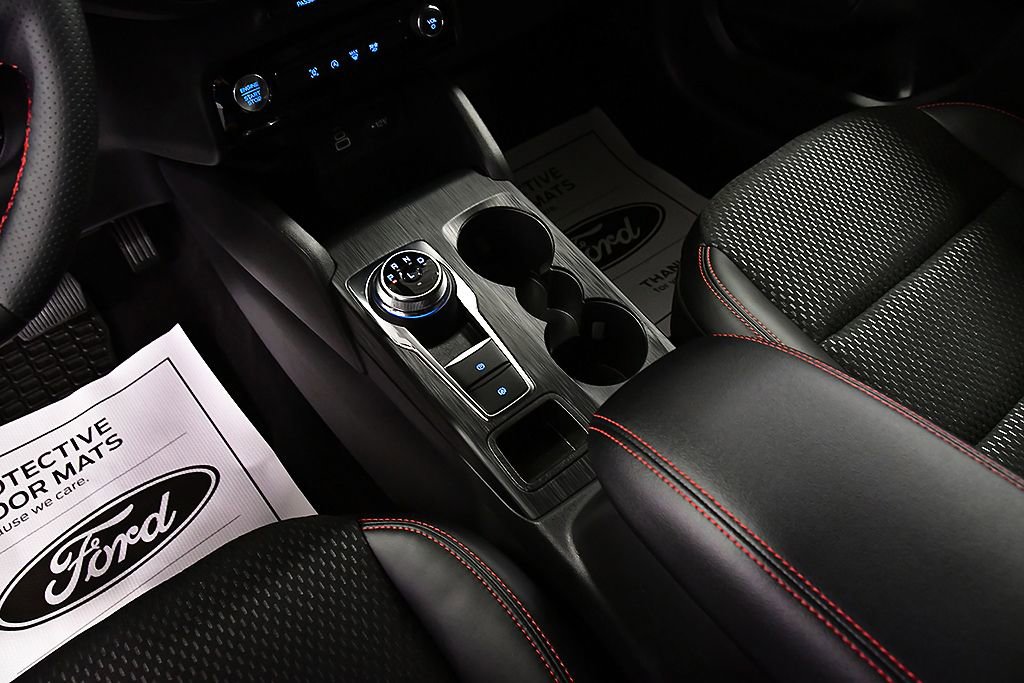 Used 2025 Ford Escape ST-Line w/ Tech Pack #1 image 26