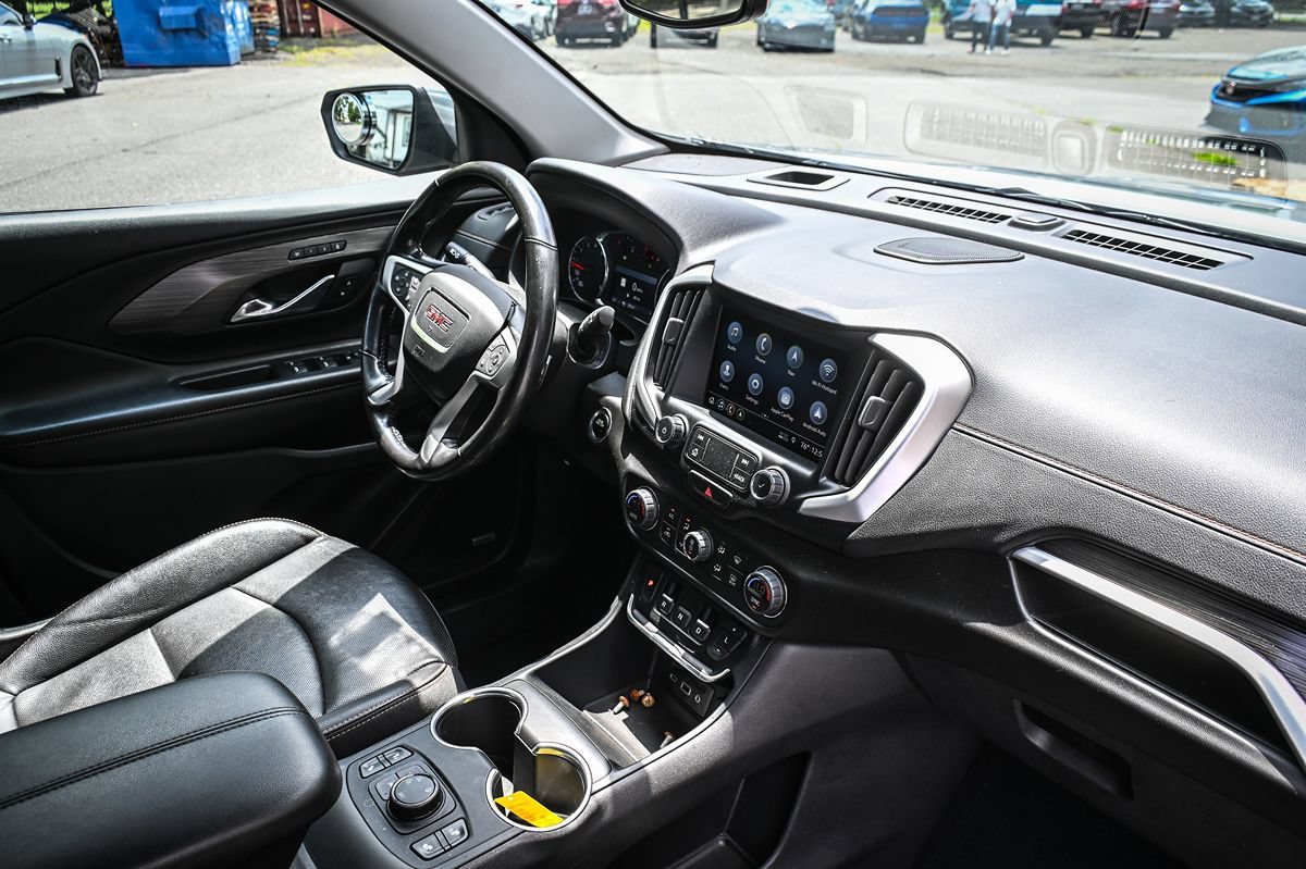 Used 2020 GMC Terrain SLT w/ Preferred Package AWD/4WD image 19
