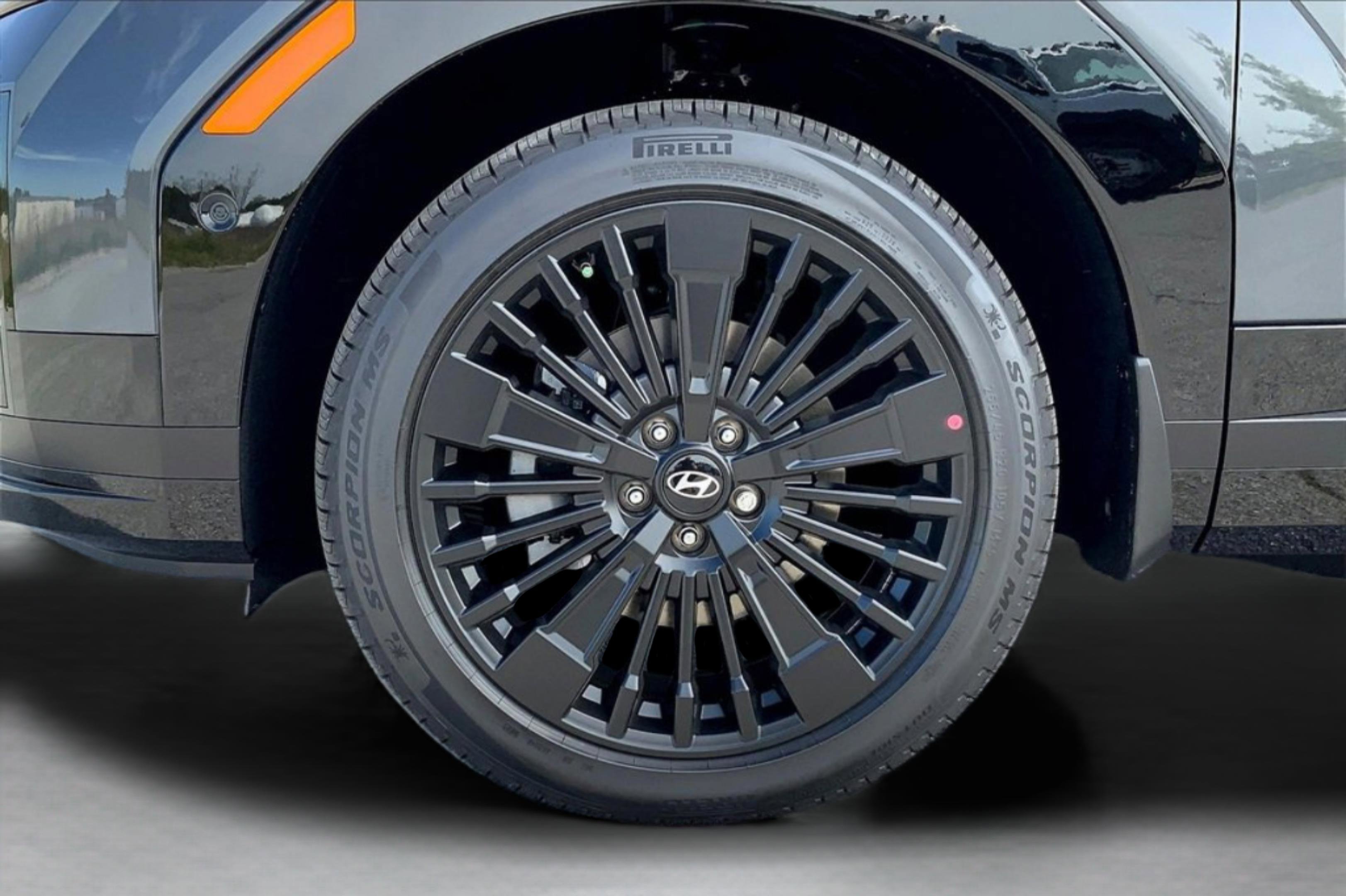 New 2025 Hyundai Santa Fe Calligraphy image 15