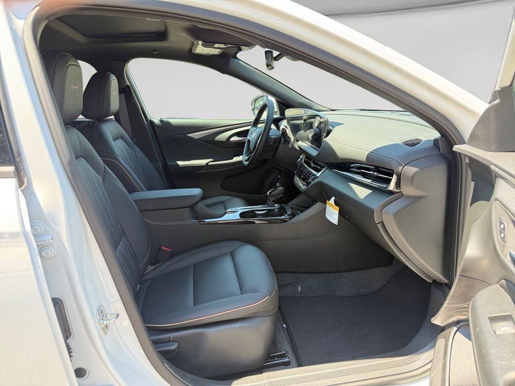 New 2026 Buick Envista Preferred FWD image 16