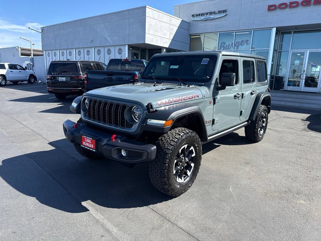 Certified 2025 Jeep Wrangler Unlimited Rubicon w/ Convenience Group AWD/4WD image 3