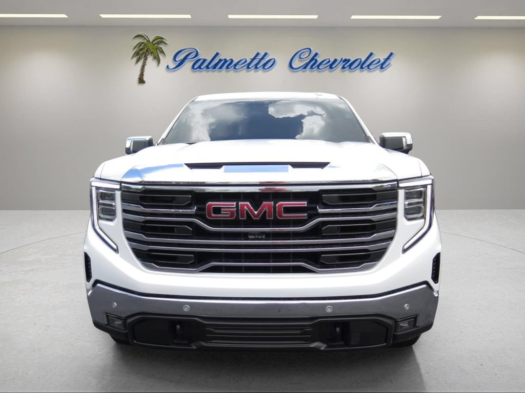 Used 2025 GMC Sierra 1500 SLT w/ SLT Premium Plus Package AWD/4WD image 8