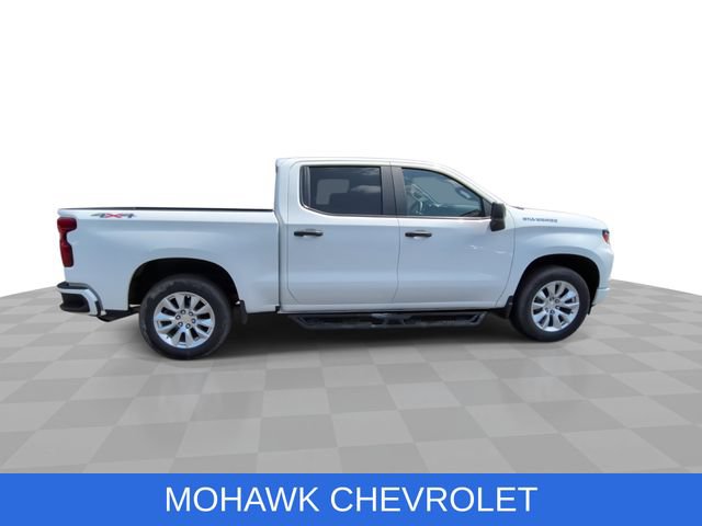 Certified 2022 Chevrolet Silverado 1500 Custom AWD/4WD image 9