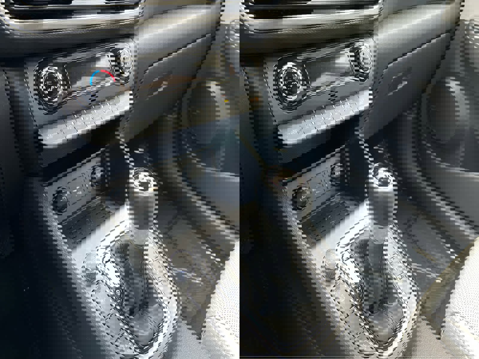 Certified 2023 Hyundai Kona Limited image 37