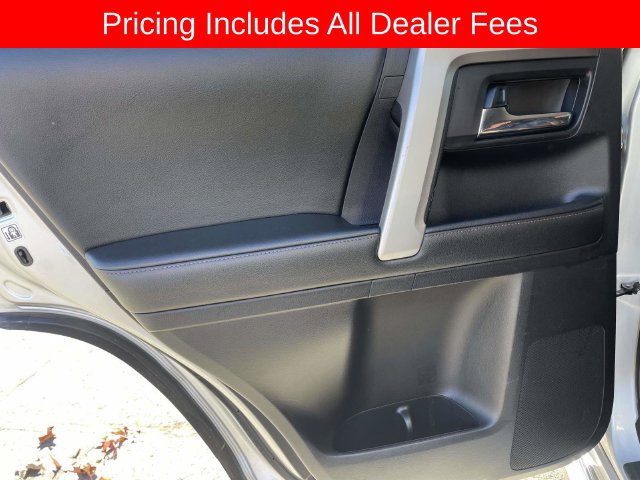 Used 2014 Toyota 4Runner Limited AWD/4WD image 14