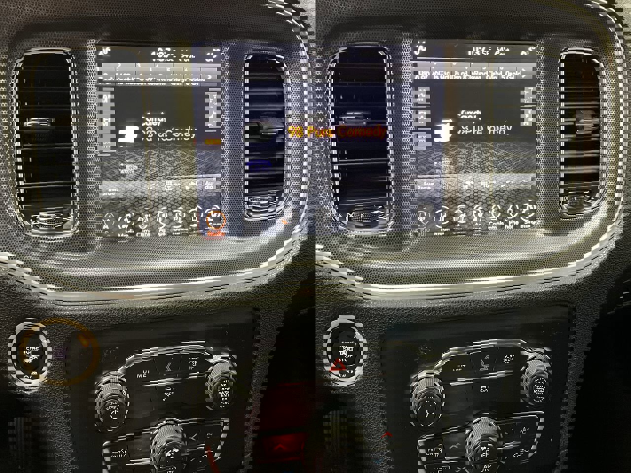 Used 2017 Dodge Charger SXT image 18