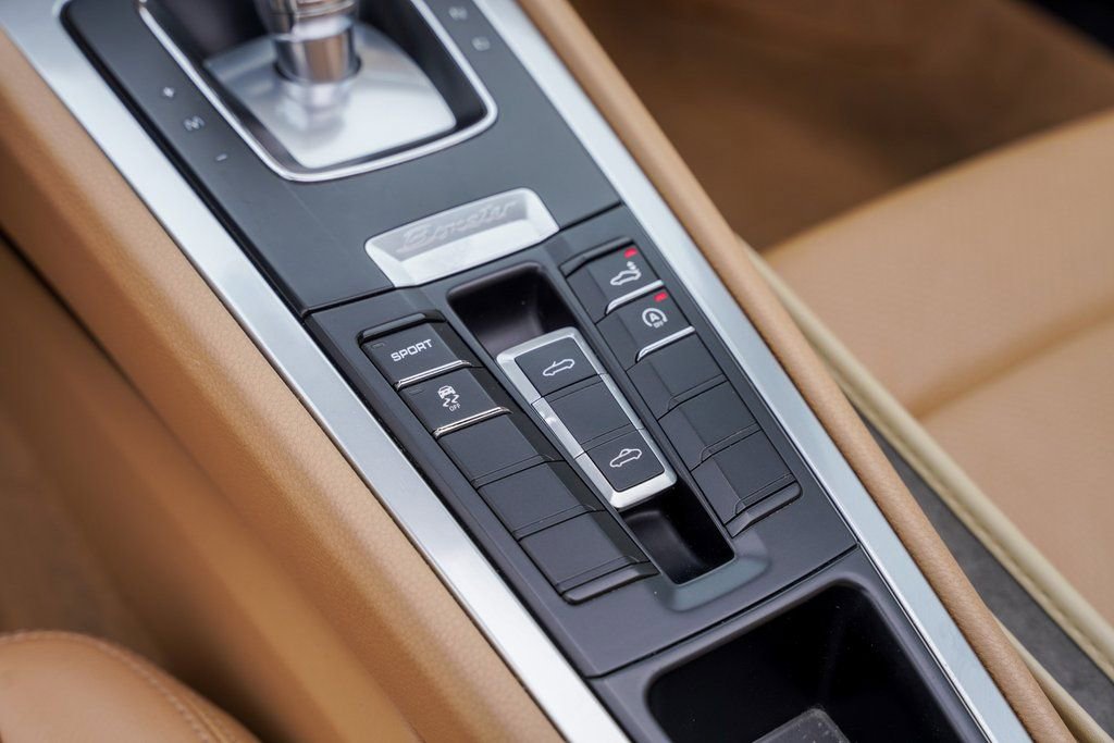 Used 2016 Porsche Boxster image 30
