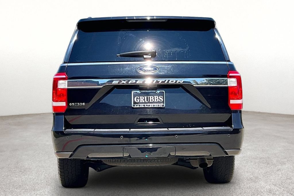 Used 2020 Ford Expedition XLT w/ Equipment Group 202A RWD image 5