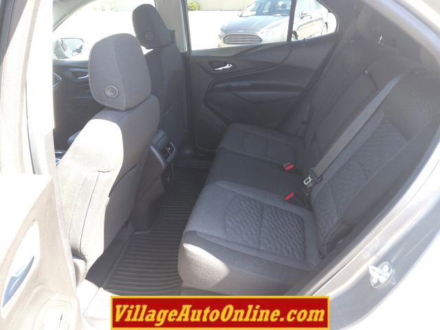 Used 2018 Chevrolet Equinox LT FWD image 28