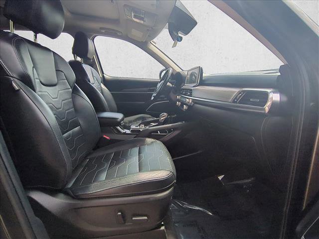 Used 2020 Kia Telluride SX w/ SX Prestige Package image 25