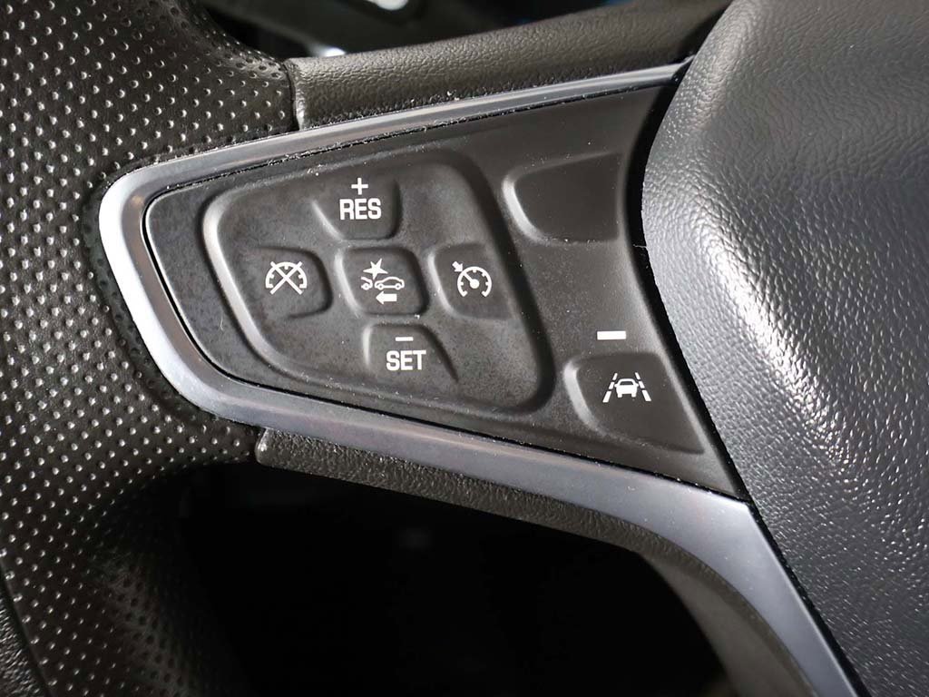 Used 2023 Chevrolet Equinox LT image 34