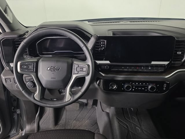 Certified 2023 Chevrolet Silverado 1500 RST AWD/4WD image 12