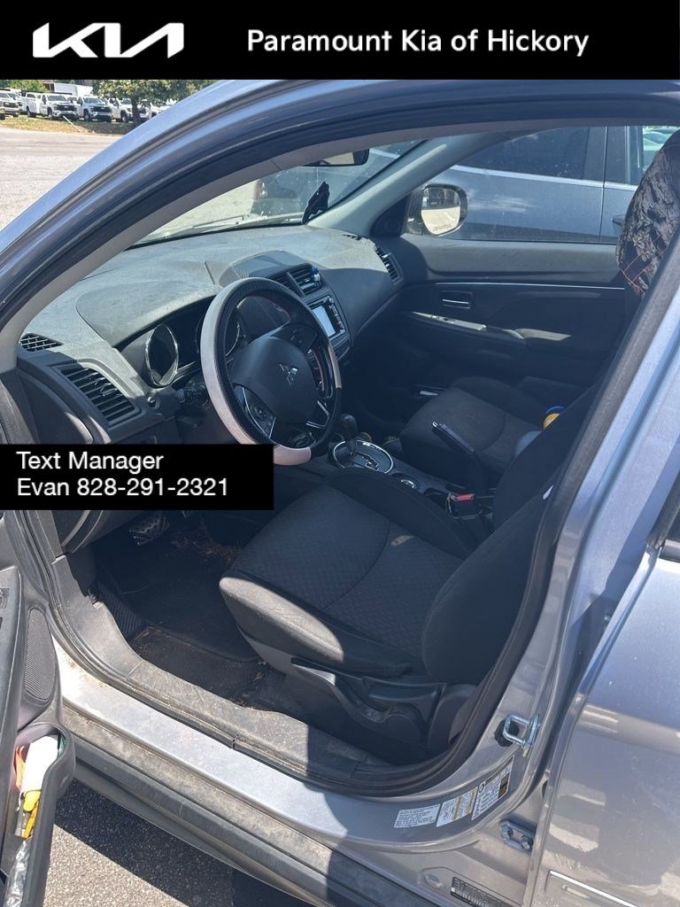 Used 2017 Mitsubishi Outlander Sport LE AWD/4WD image 5