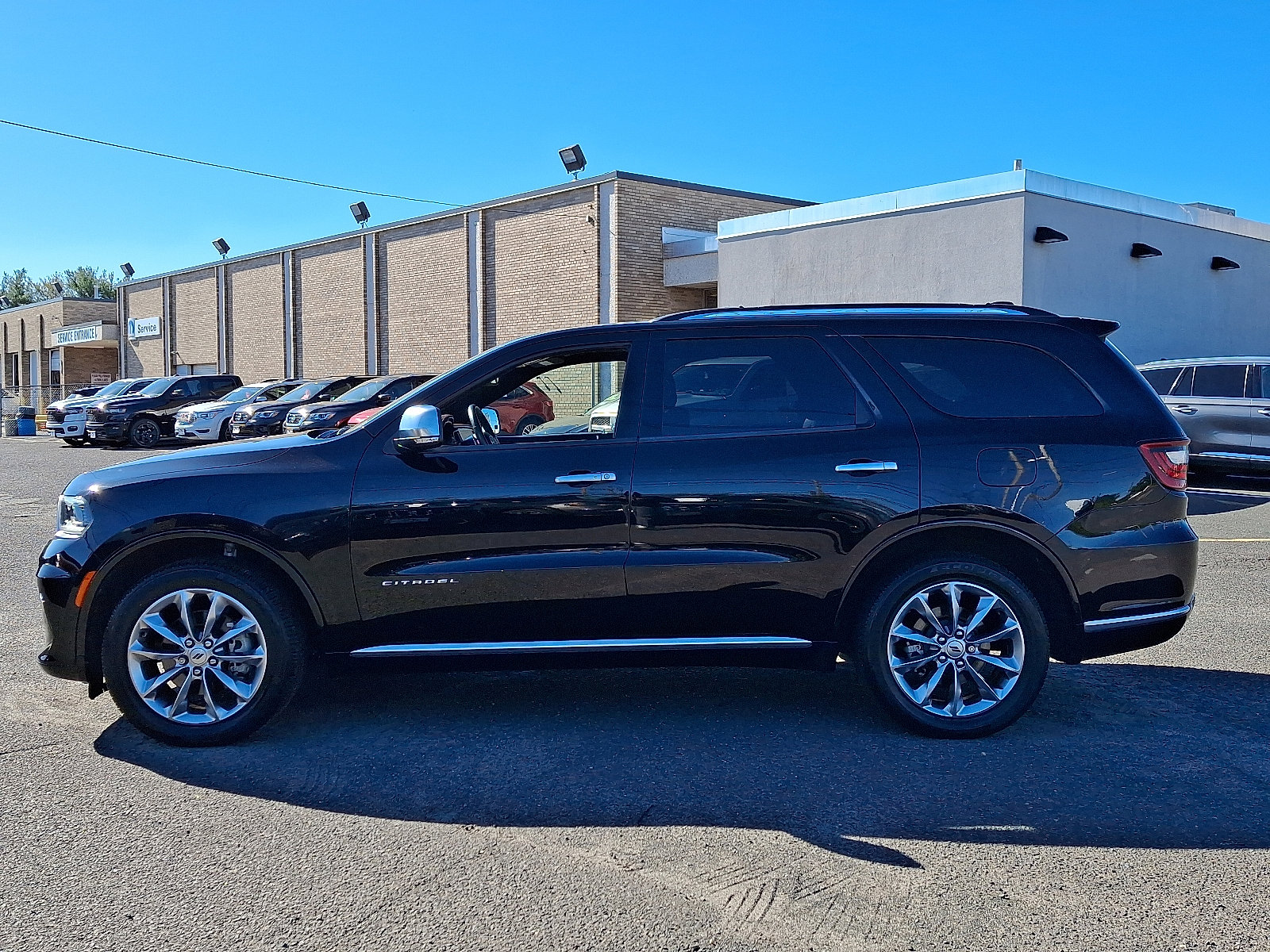 Used 2023 Dodge Durango Citadel image 4