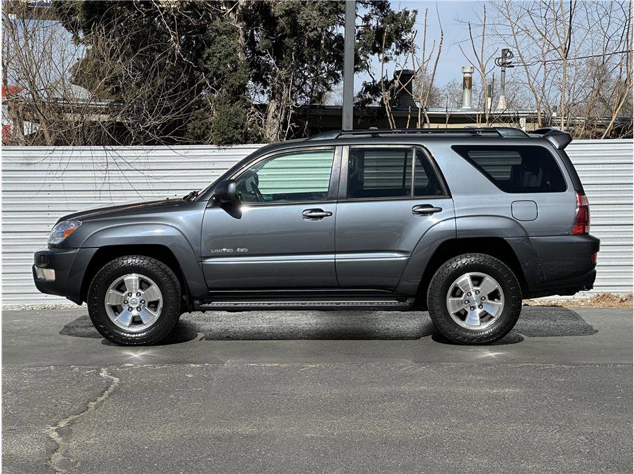 Used 2005 Toyota 4Runner Limited image 13
