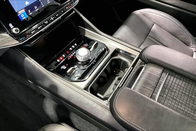 Used 2023 Jeep Wagoneer Series III w/ Premium Group I image 18