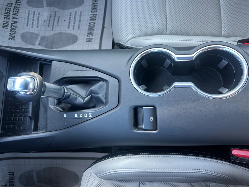 Used 2024 Ford Mustang GT Premium image 11