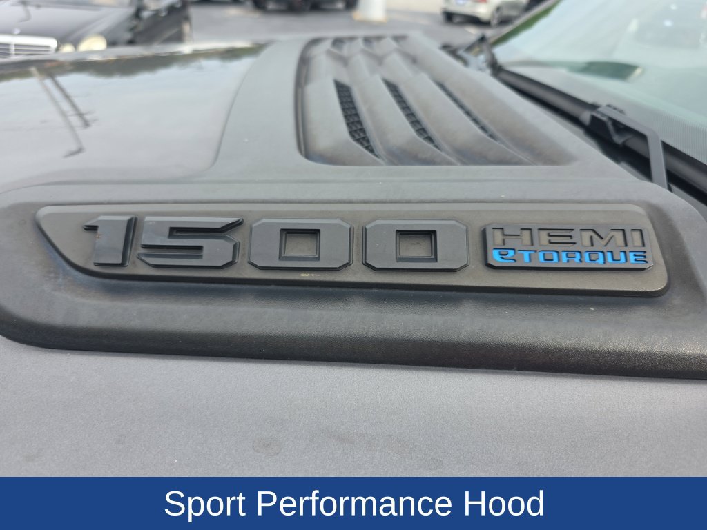 Used 2023 RAM 1500 Laramie AWD/4WD image 9