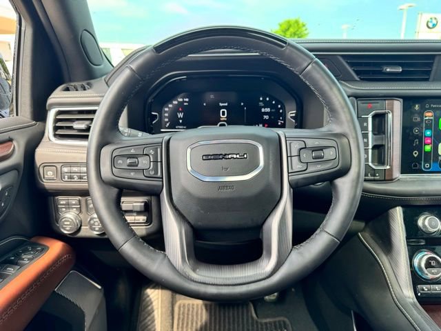 Used 2024 GMC Yukon Denali Ultimate AWD/4WD image 22