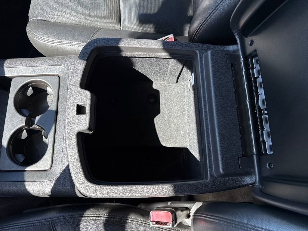 Used 2013 GMC Sierra 2500 SLT w/ SLT Convenience Package image 23